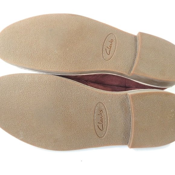 Clarks Size 10.5 M Maroon Suede Chukka R2 C23 main image 5